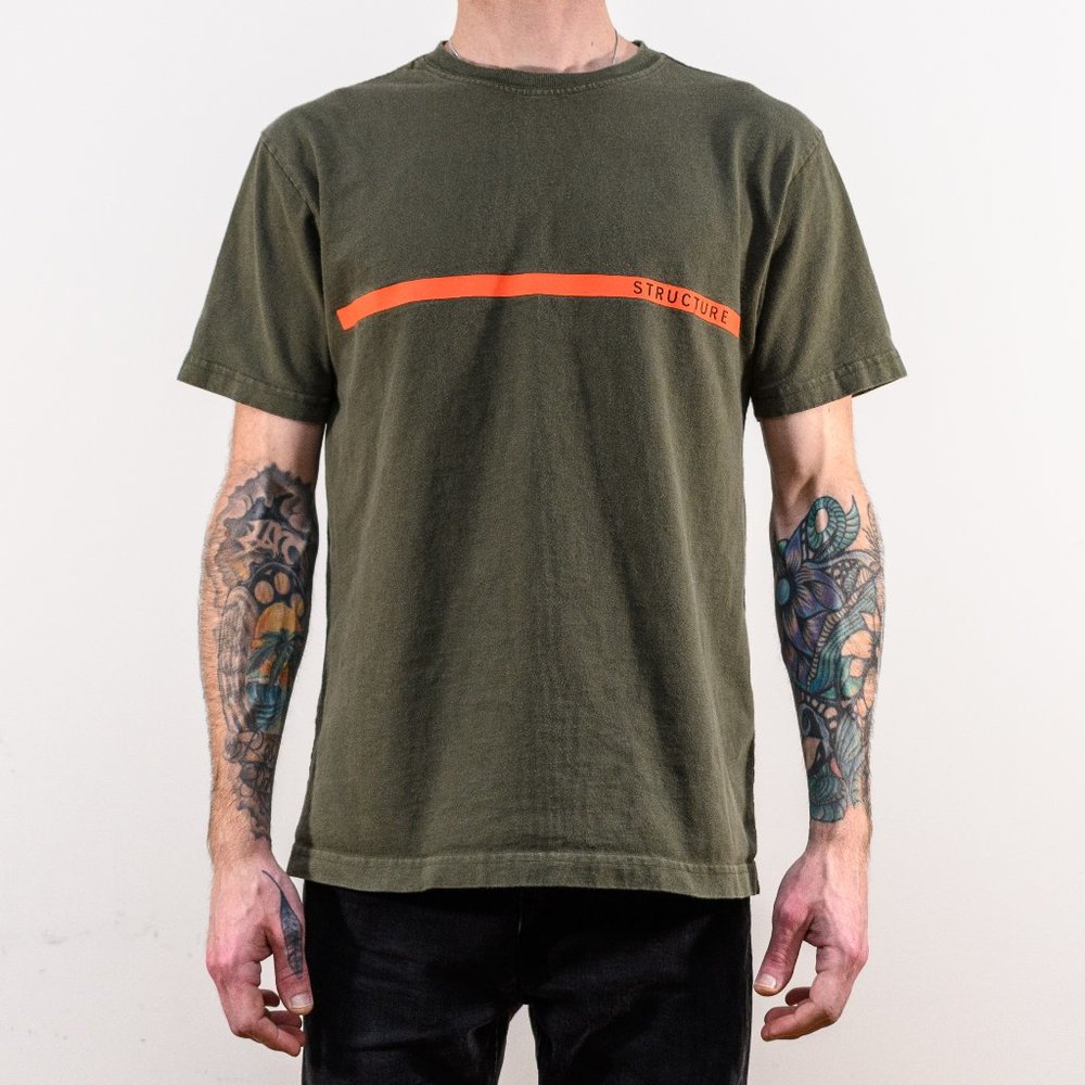 Structure tee